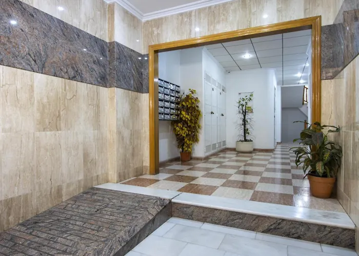 La Loma 77-20 تورّيفيِخا